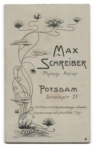 Fotografie Max Schreiber, Potsdam, Schockstrasse 27, Garde-Ulan in Uniform nebst Tschapka