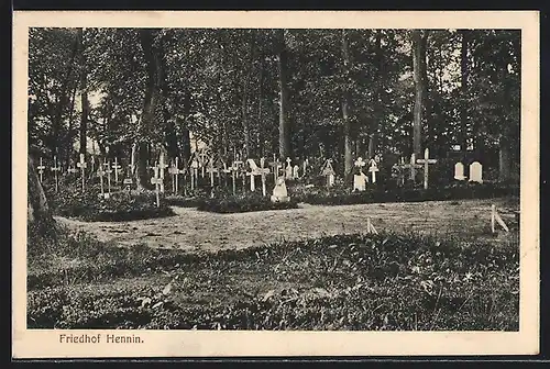 AK Hennin, Friedhof