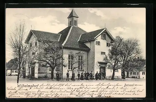 AK Wilhelmsdorf, Gläubige vor dem Betsaal, Kirche
