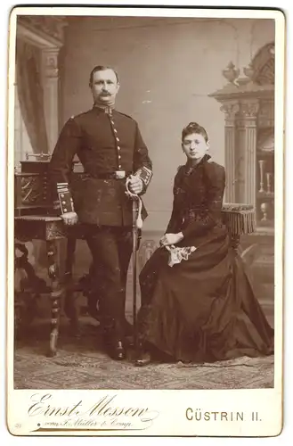 Fotografie Ernst Messow, Cüstrin, Landsbergerstrasse 4, Feldwebel im Inf.-Rgt Nr. 48 / 5. Brandenburgisches