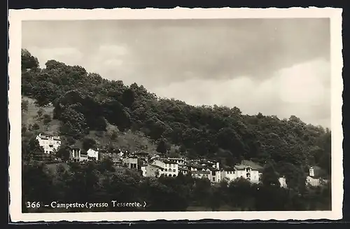 AK Campestro presso Tesserete, Ortsansicht auf waldigem Hügel