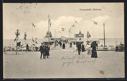 AK Ahlbeck, Seebrücke mit Besuchern