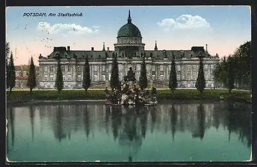 AK Potsdam, Seenpartie vorm Stadtschloss