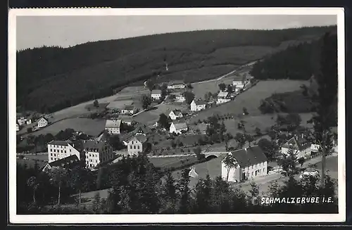 AK Schmalzgrube i. E., Ortsansicht am Hügel