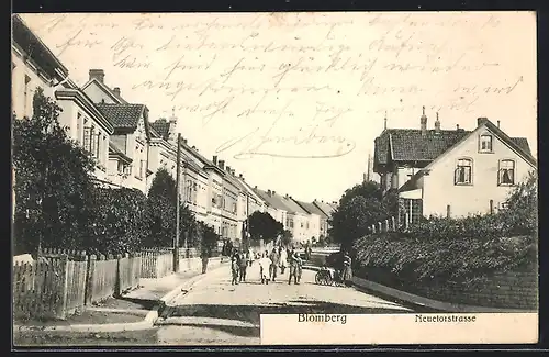 AK Blomberg, Neuetorstrasse mit Kindern