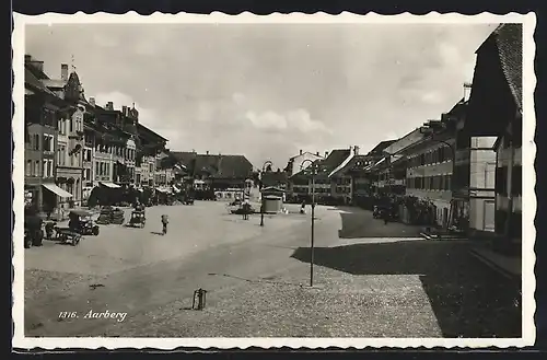 AK Aarberg, Strassenpartie mit Geschäften