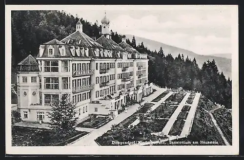 AK Deggendorf /Niederbay., Sanatorium am Hausstein mit Anlagen