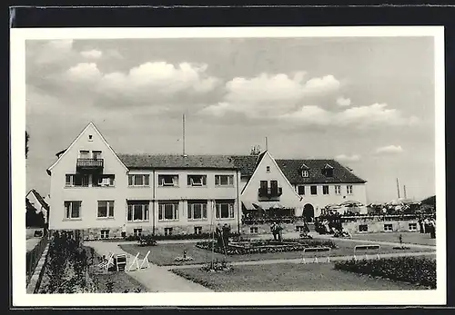 AK Elfershausen /Unterfrank., Gästehaus Ullrich mit Anlagen und Terrasse