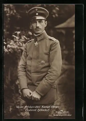 Foto-AK Sanke Nr.: 7730, Leutnant Höhndorf in Uniform mit Eisernes Kreuz, Kampf Flieger