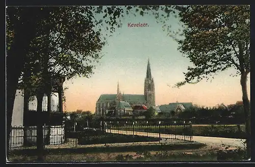 AK Kevelaer, Ortspartie mit Blick zur Kirche