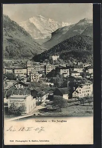 AK Interlaken, Stadtpanorama mit Blick zur Jungfrau