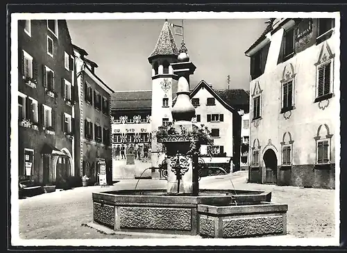AK Maienfeld, Brunnen am Städtli-Platz