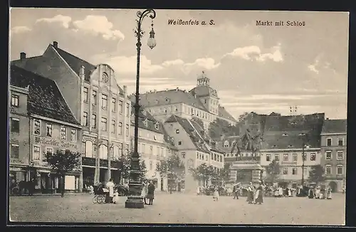 AK Weissenfels a. S., Markt mit Schloss