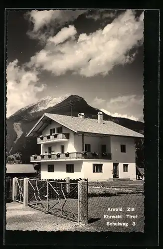 AK Ehrwald /Tirol, Gasthaus von Arnold Zitt, Schulweg 3