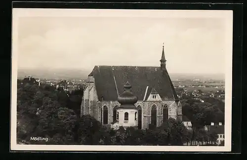 AK Mödling, Teilansicht mit Kirche