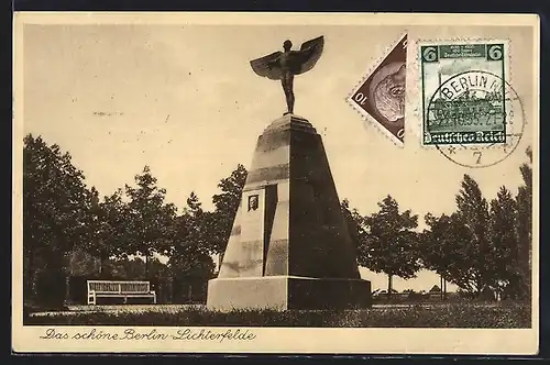 AK Berlin-Lichterfelde, Denkmal im Park
