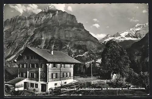 AK Grindelwald, Naturfreundehaus mit Mettenberg und Fiescherhorn