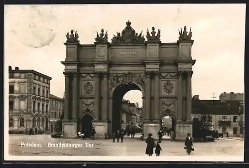 AK Potsdam, Partie vor dem Brandenburger Tor