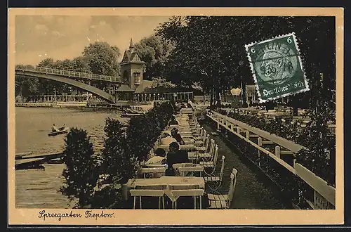 AK Berlin-Treptow, Gaststätte Spreegarten, Terrasse mit Brücke