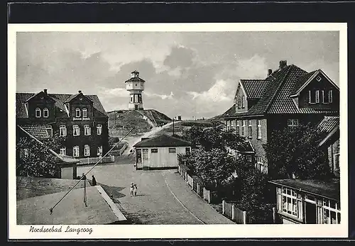 AK Langeoog, Ortspartie mit Leuchtturm und Holzpavillon