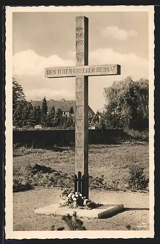 AK Bemerode /Hann., Vertriebenen-Gedenk-Kreuz
