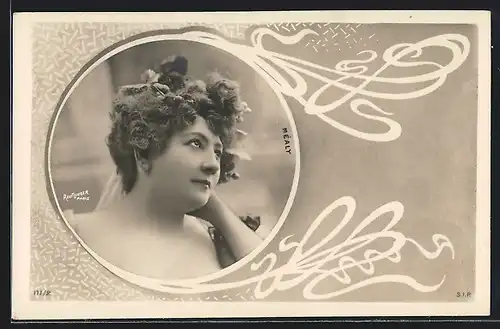 Foto-AK Atelier Reutlinger, Paris: Schauspielerin Méaly mit Blumen im Haar