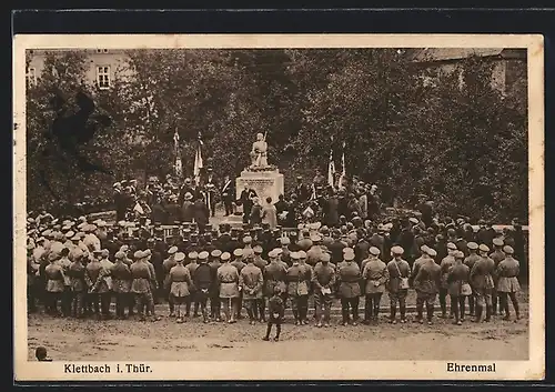 AK Klettbach /Th., Ehrenmal, Einweihung mit Redner und Publikum, Soldaten