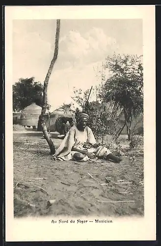AK Afrikanischer Musiker mit Seiteninstrument
