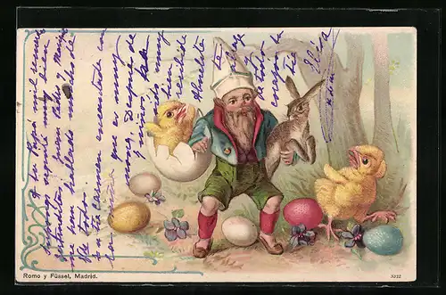 AK Zwerg mit wütenden Küken in der Eierschale und Osterhase auf dem Arm