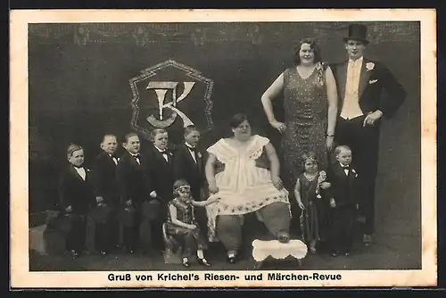 AK Krichel`s Riesen- und Märchen-Revue, Gruppe von sehr grossen und sehr kleinen Menschen