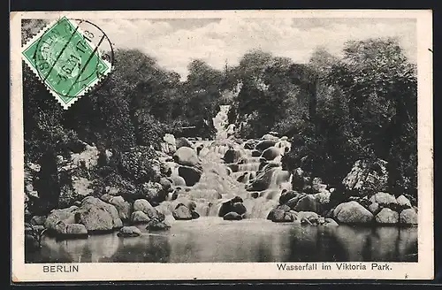 AK Berlin-Kreuzberg, Wasserfall im Victoria-Park