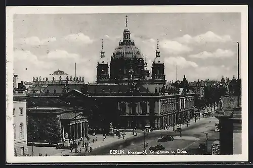 AK Berlin, Ehrenmal, Zeughaus und Dom aus der Vogelschau