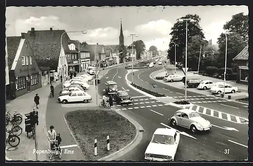 AK Papenburg /Ems, Strassenpartie mit Geschäften