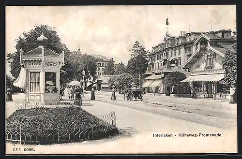 AK Interlaken, Höheweg-Promenade mit Pavillon