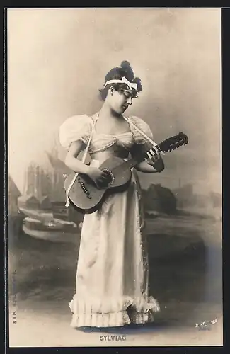 AK Sylviac - Junges Mädchen mit Gitarre