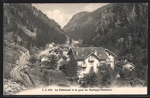 AK Martigny, La Gare de Martigny-Chatelard