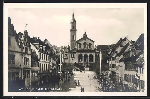 AK Weinheim a. d. B., Marktplatz mit Flaneuren