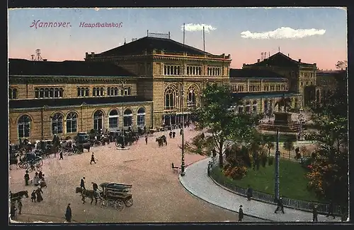 AK Hannover, Pferdekutschen vor dem Hauptbahnhof