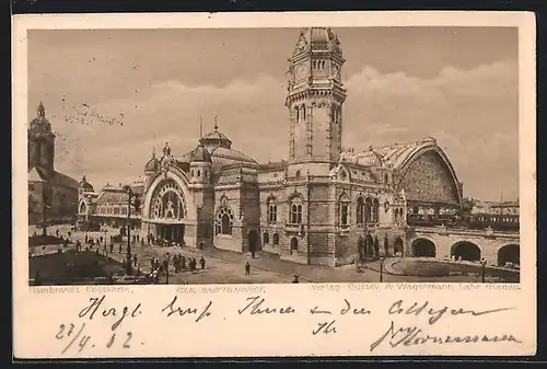 AK Köln, Blick auf das Hauptbahnhofsgebäude mit aussfahrendem Zug