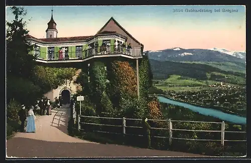 AK Bregenz, Leute am Gasthof Gebhardsberg