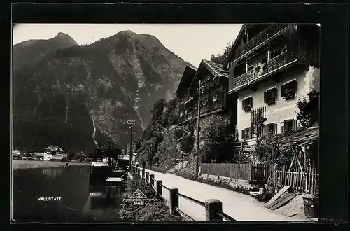 AK Hallstatt, Uferpartie mit einer Promenade