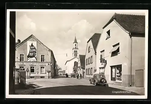 AK Lingenfeld /Pfalz, Gasthaus zum weissen Lamm mit Strassenpartie