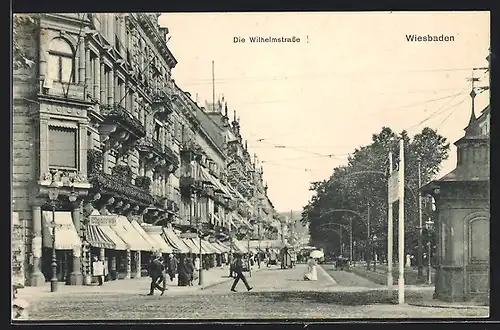 AK Wiesbaden, Wilhelmstrasse mit Geschäften