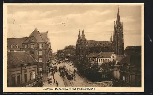 AK Essen, Viehoferplatz mit Gertrudiskirche und Strassenbahn