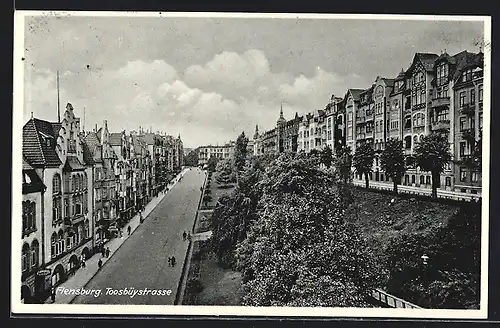 AK Flensburg, Toosbüystrasse mit Passanten