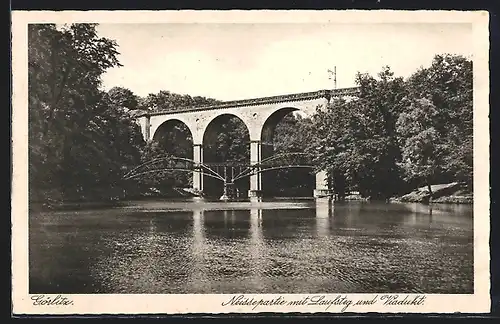 AK Görlitz, Neissepartie mit Laufsteg und Viadukt