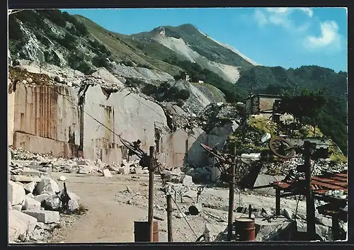 AK Alpi Apuane, Ansicht der Marmorbrüche