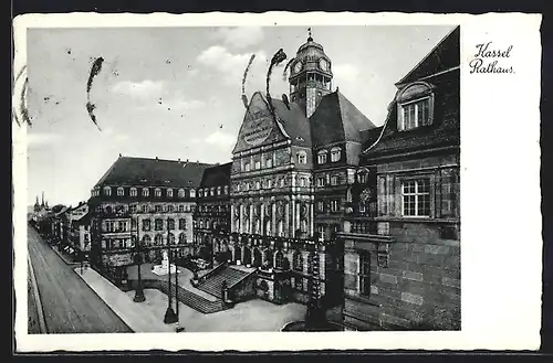 AK Kassel, Rathaus mit Strassenpartie