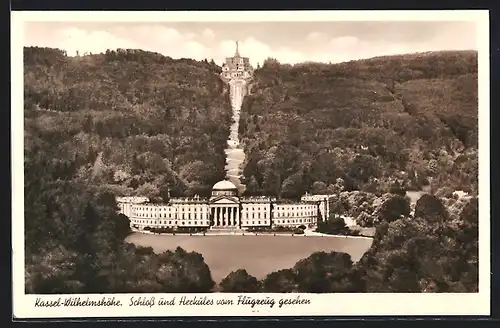 AK Kassel-Wilhelmshöhe, Schloss und Herkules vom Flugzeug aus