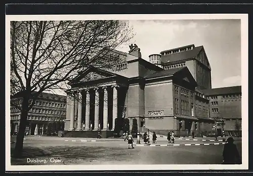 AK Duisburg, Oper mit Passanten